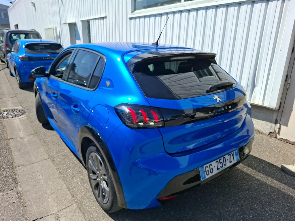 Peugeot 208 Electrique 50 kWh 136ch Roadtrip 2022