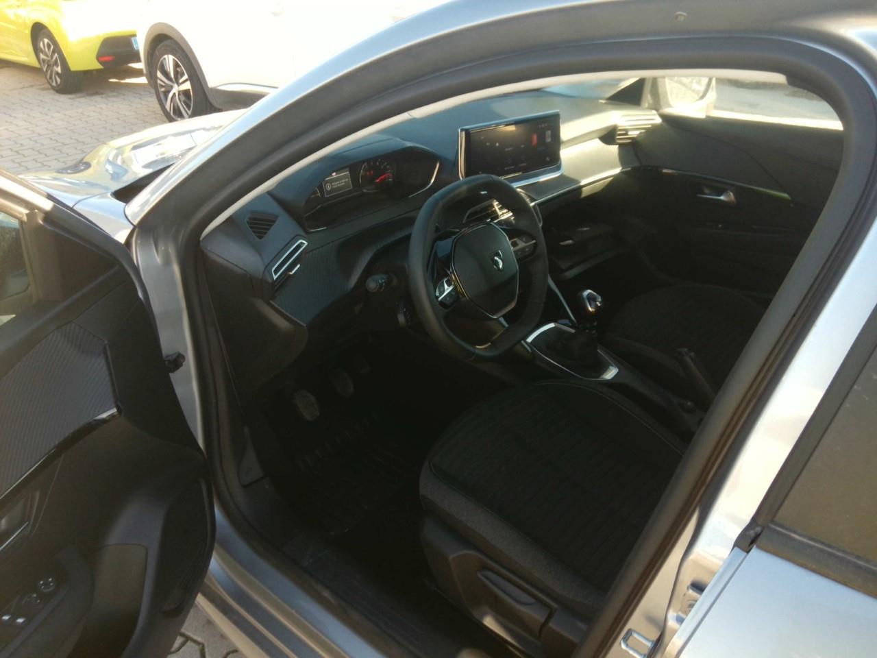 Foto Peugeot 208 3
