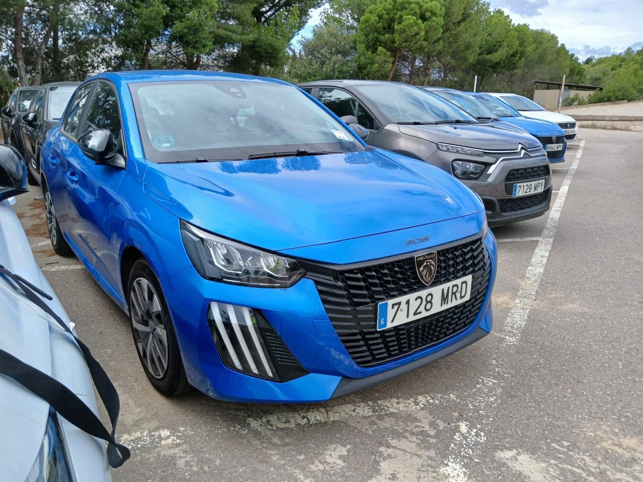 Foto Peugeot 208 10