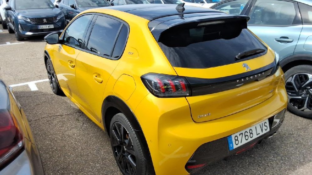 Foto Peugeot 208 11