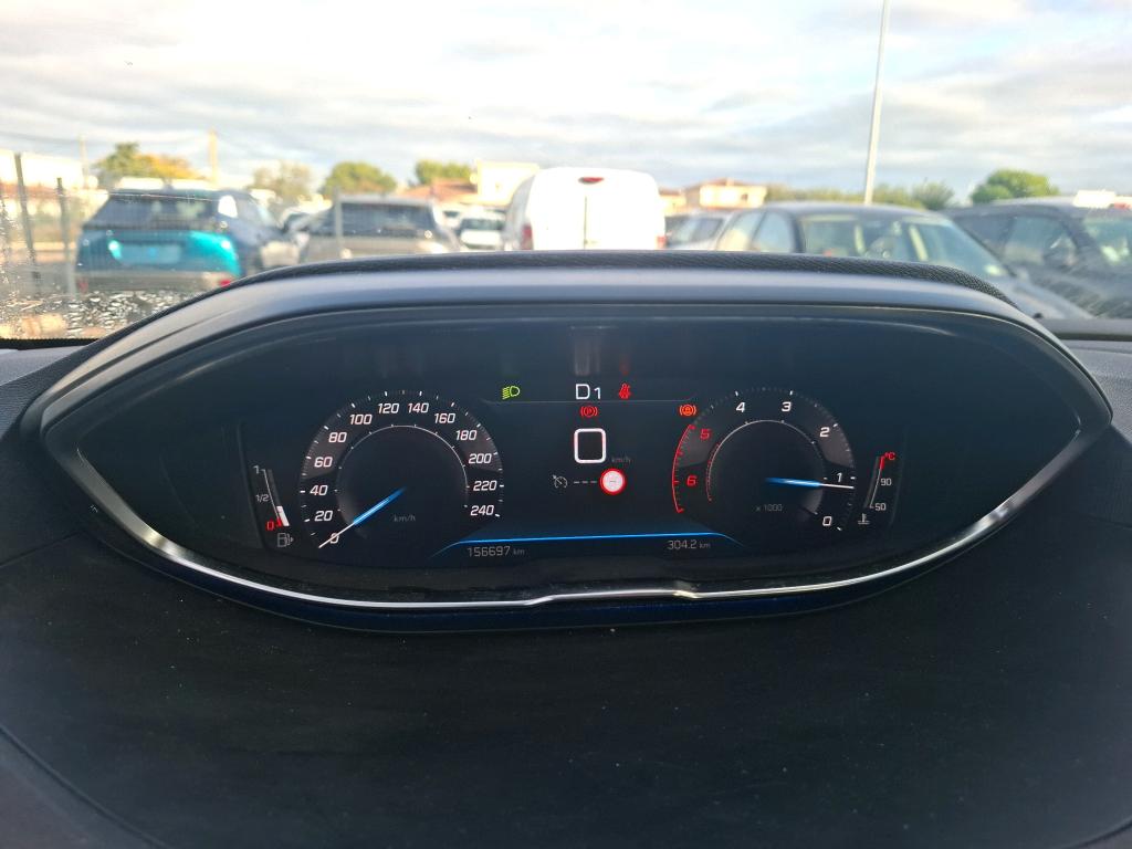 Peugeot 3008 BlueHDi 130ch S&S EAT8 Active Business 2021