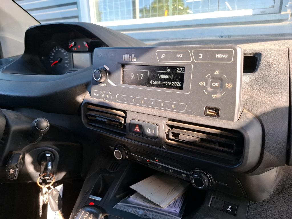 Peugeot PARTNER FOURGON STANDARD 650 KG BLUEHDI 100 S&S BVM5 PREMIUM 2021