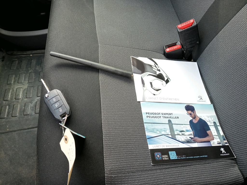 Peugeot Traveller Business 2.0 BlueHDi 180 S&S S 