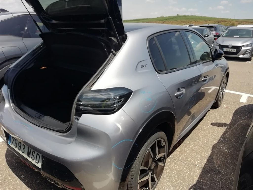 Foto Peugeot 508 Hybrid 5