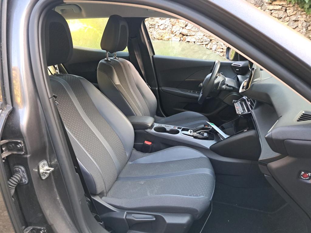 Peugeot 2008 BlueHDi 130 S&S EAT8 Allure 2020