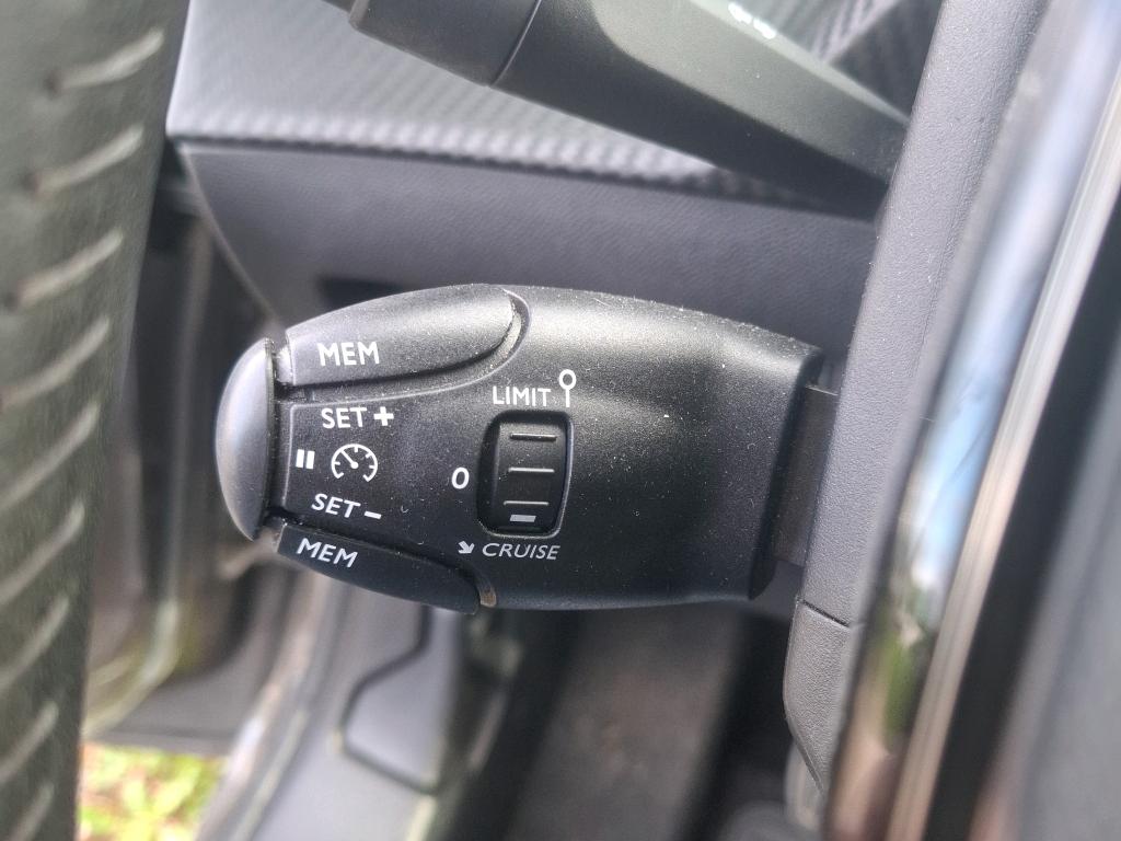 Peugeot 208 PureTech 100 S&S BVM6 Active Pack 2023