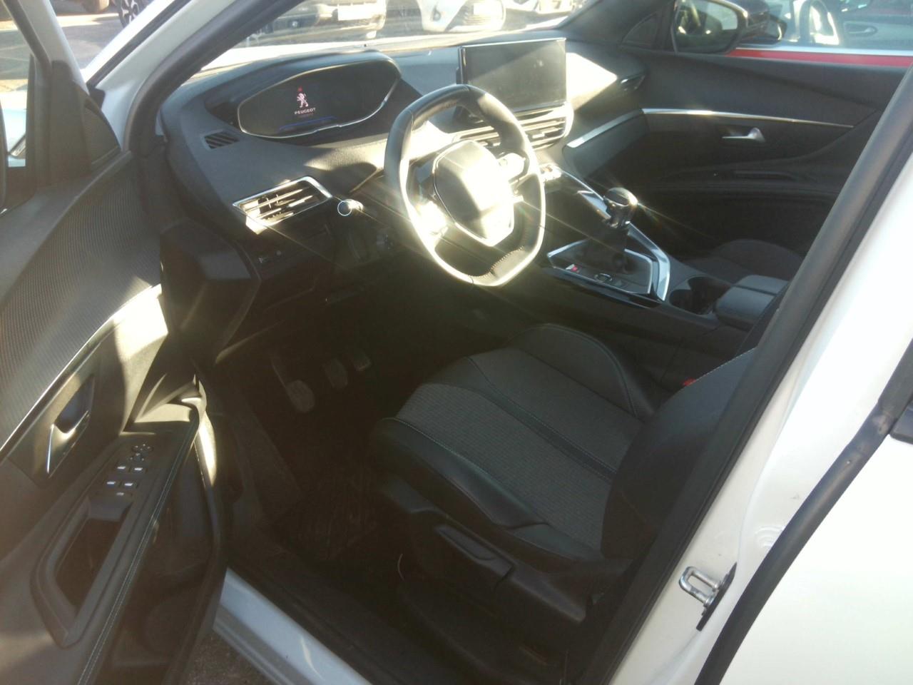 Foto Peugeot 3008 6