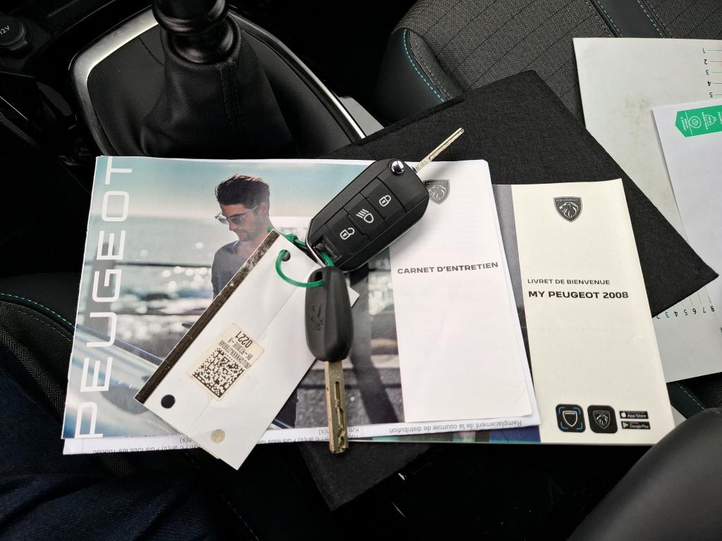 Peugeot 2008 PureTech 100 S&S BVM6 Allure Pack 2022