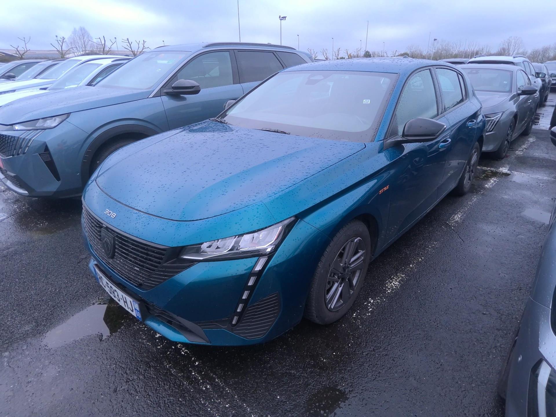 Peugeot 308 Hybrid 136 e-DCS6 Style 2025