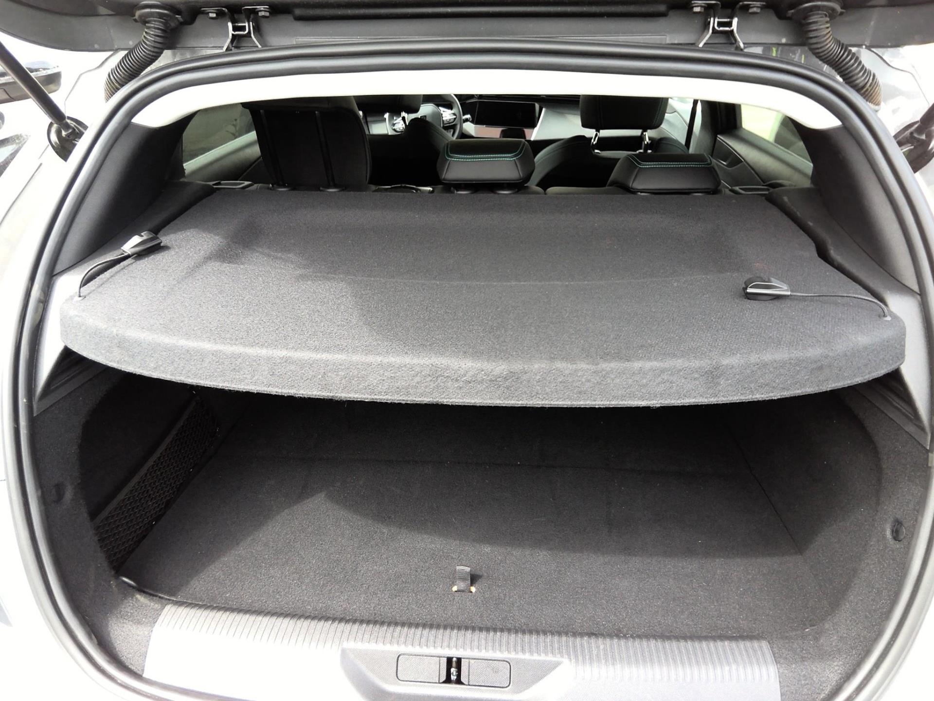 Peugeot 308 PHEV 180 e-EAT8 Allure 2024