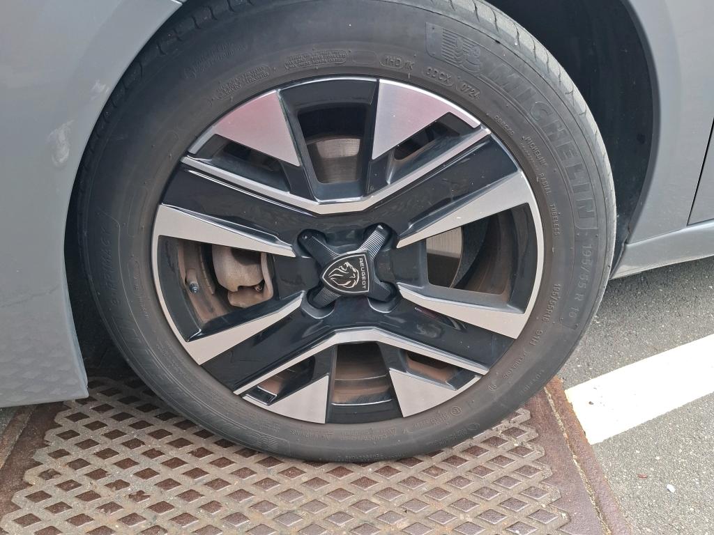 Peugeot 208 Hybrid 100 e-DCS6 Allure 2024
