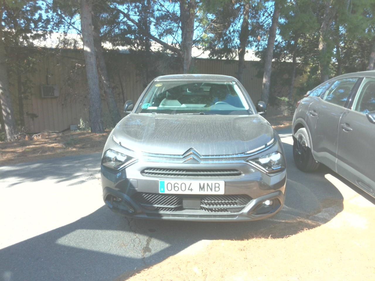 Foto Citroën C4 X 12