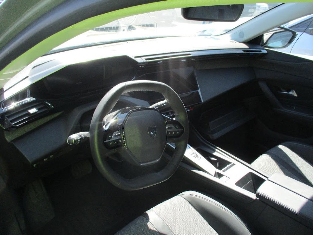 Foto Peugeot 408 15