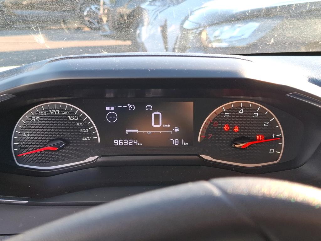 Peugeot 208 BLUEHDI 100 S&S BVM6 PREMIUM 2022