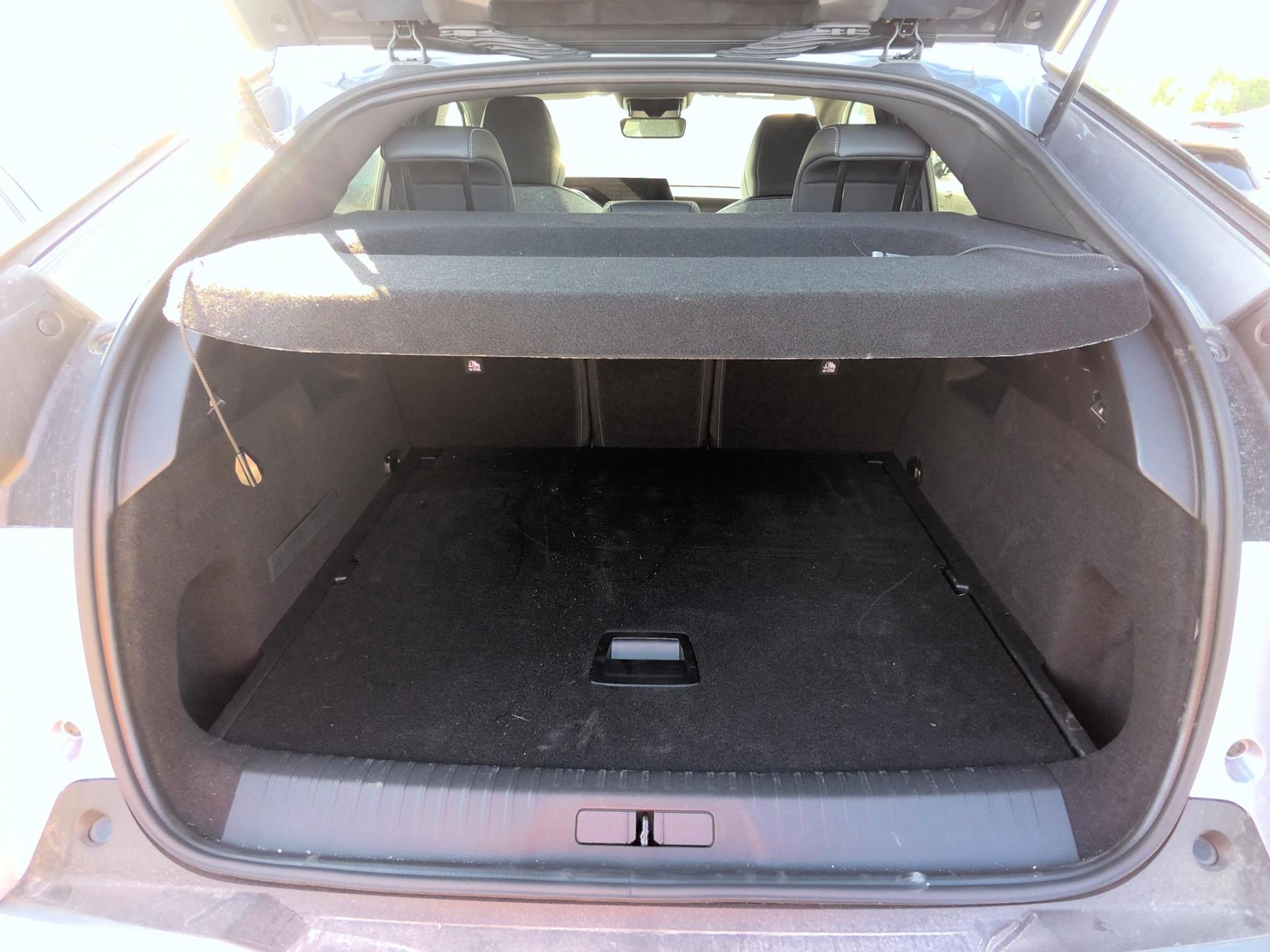 Peugeot 3008 Hybrid 145 e-DCS6 Allure 2025