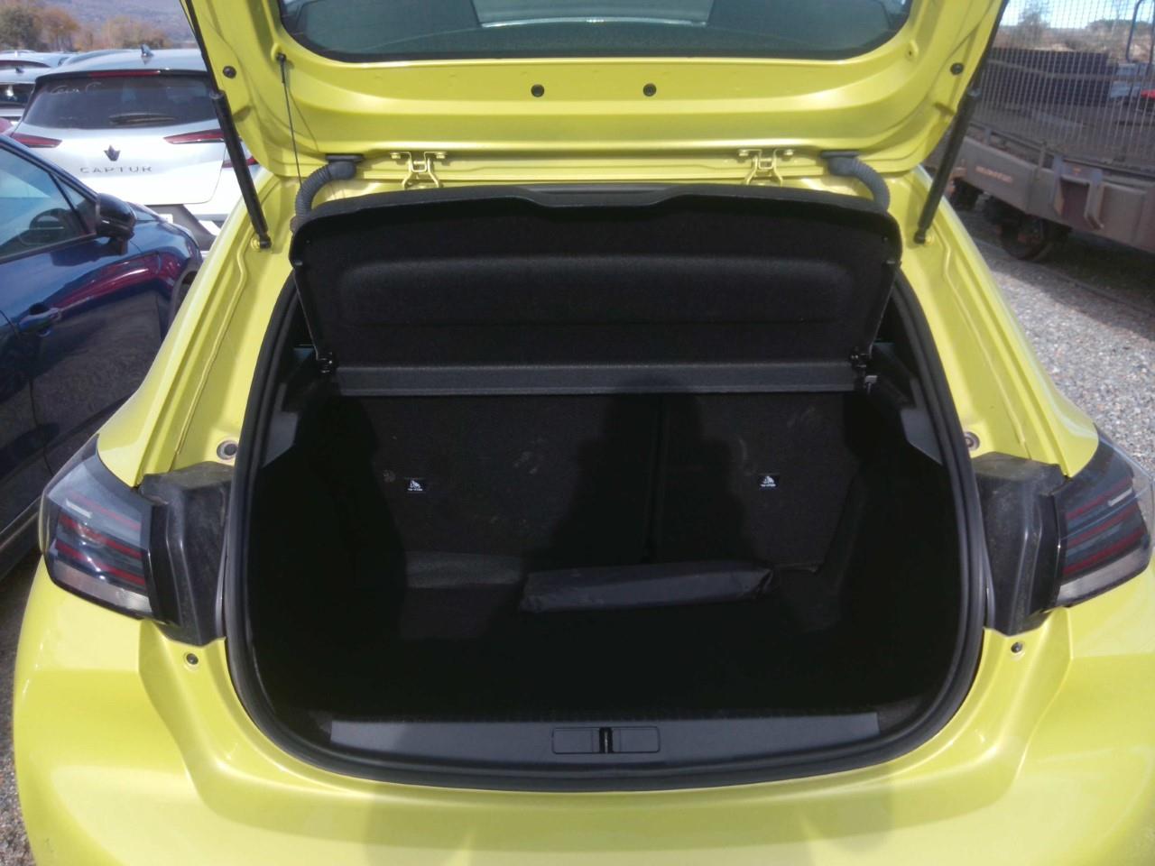 Foto Peugeot 208 14
