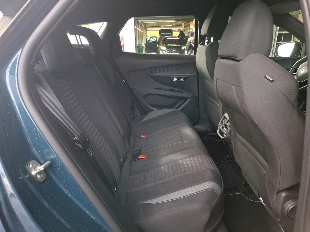 Peugeot 3008 Hybrid 180 e-EAT8 Active Pack 2023