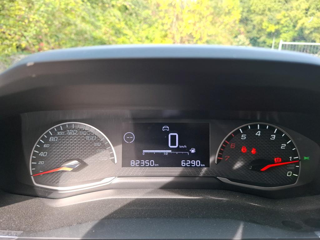 Peugeot 208 BlueHDi 100 S&S BVM6 Active 2022