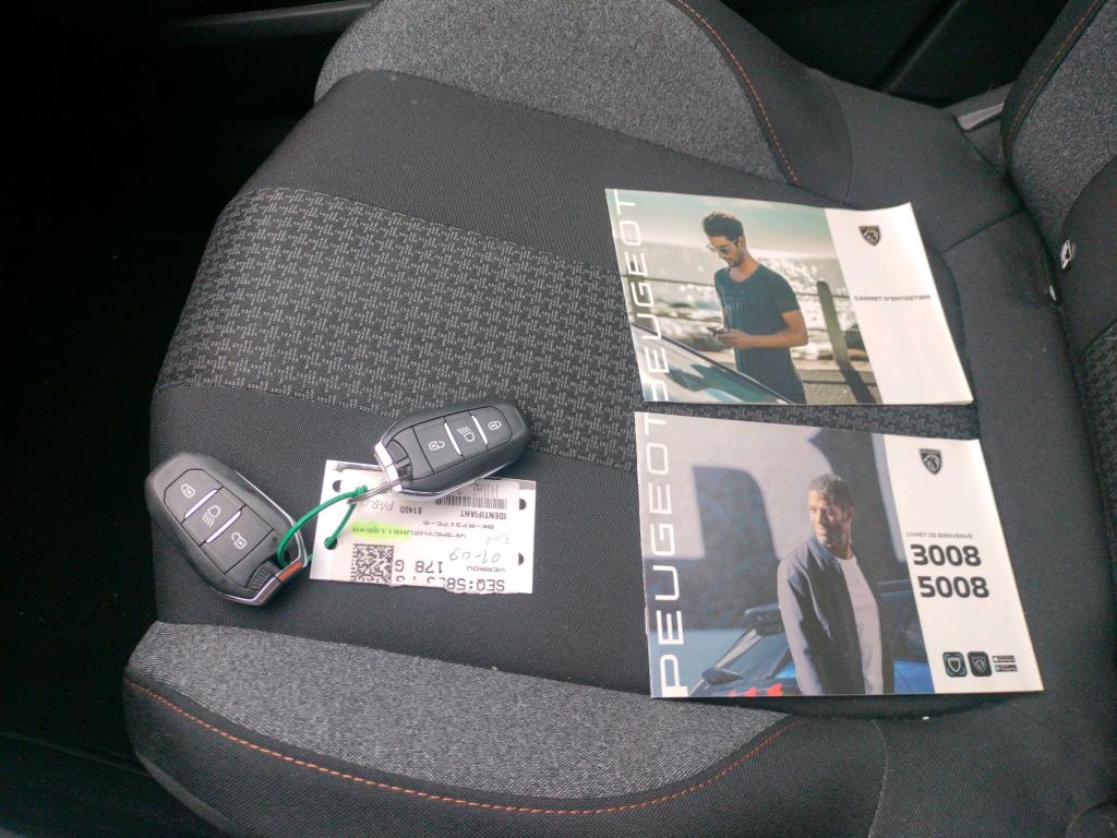 Peugeot 3008 BlueHDi 130ch S&S EAT8 Active Pack 2022