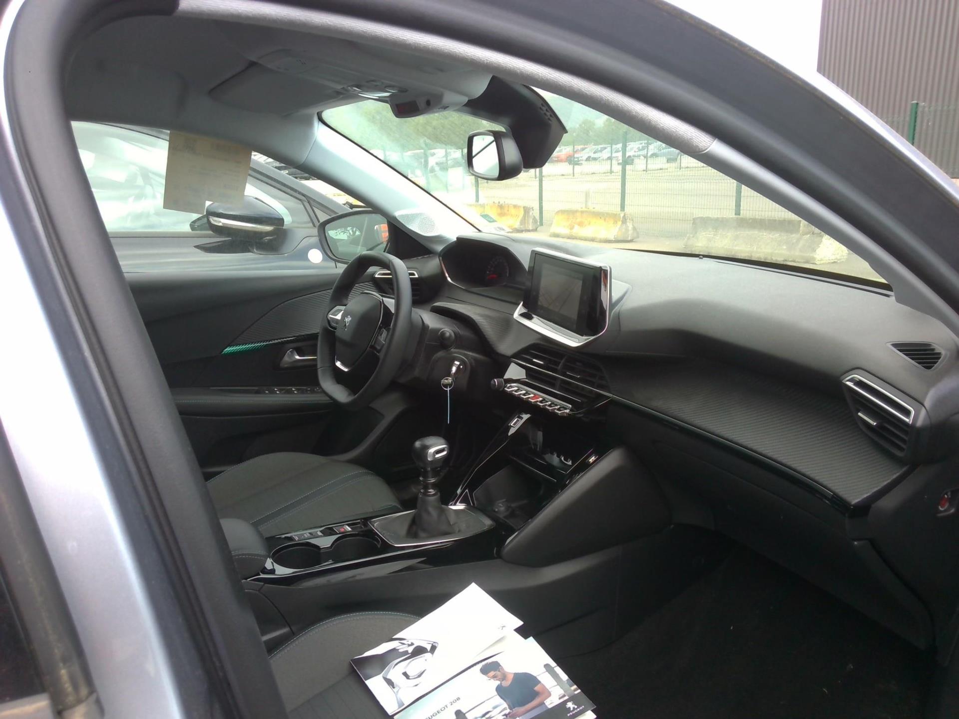 Peugeot 208 PureTech 100 S&S BVM6 Allure 2023