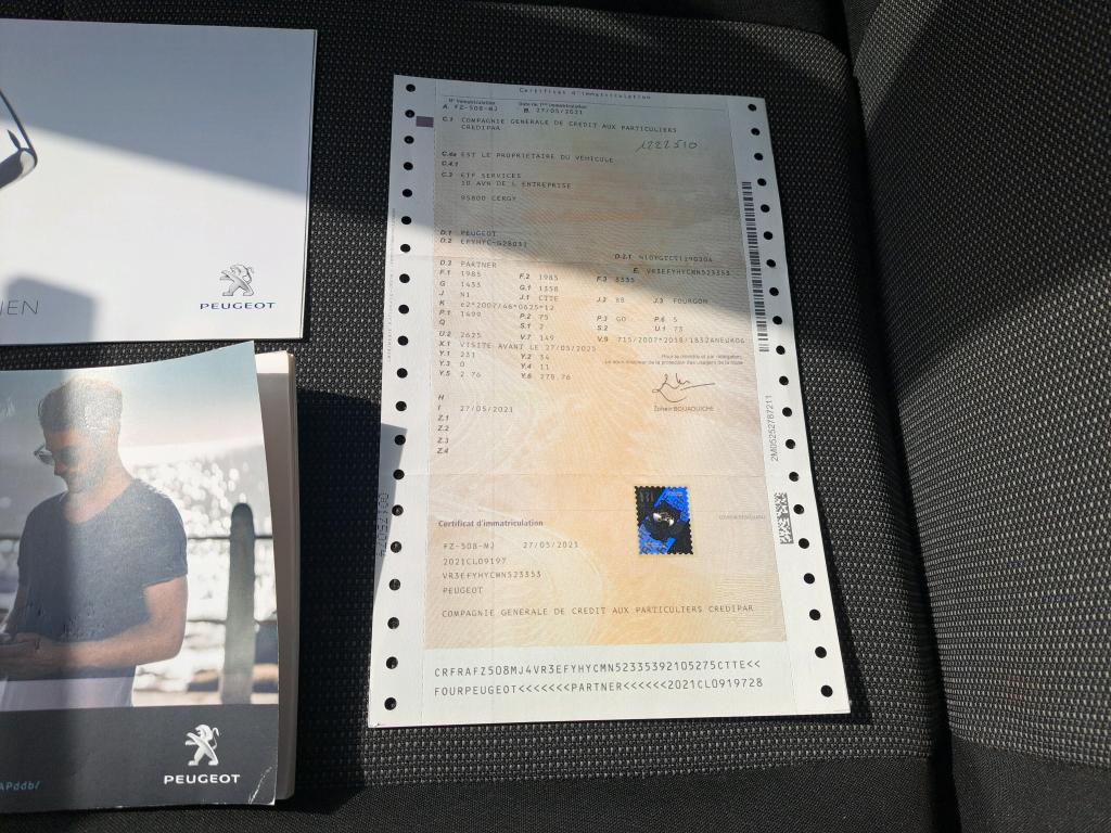 Peugeot PARTNER FOURGON STANDARD 650 KG BLUEHDI 100 S&S BVM5 PREMIUM 2021