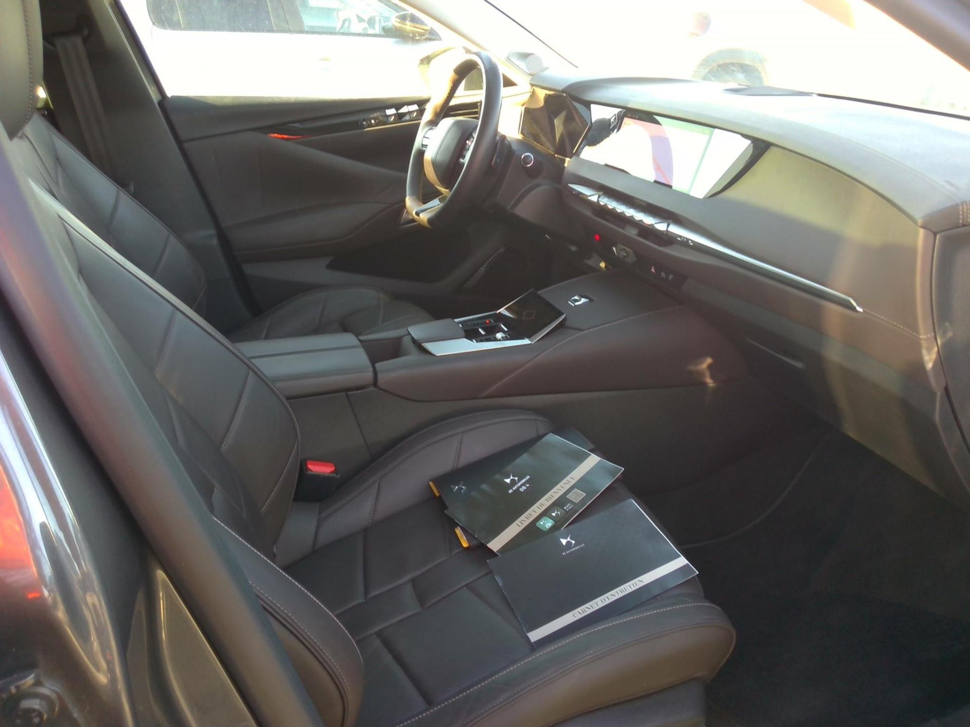 DS DS 4 Hybride E-Tense 225 EAT8 Cross Rivoli 2022