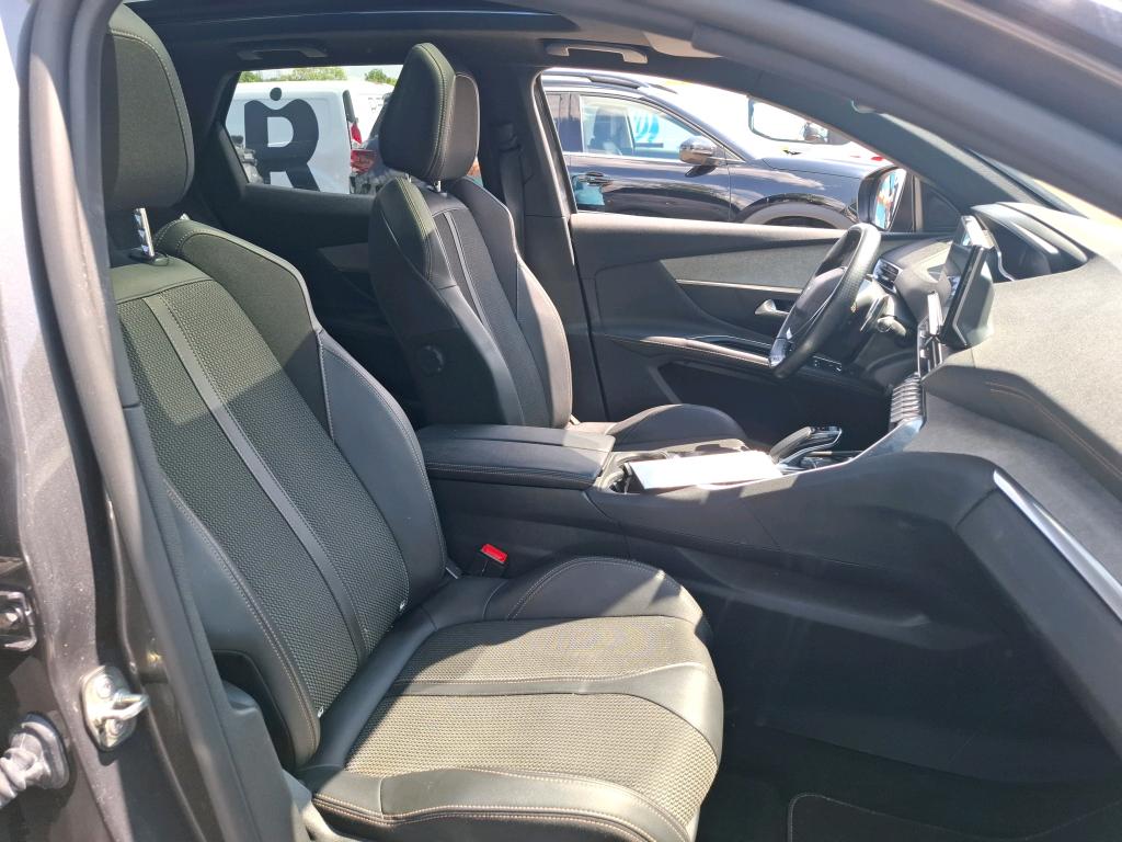 Peugeot 3008 Hybrid 225 e-EAT8 GT 2022