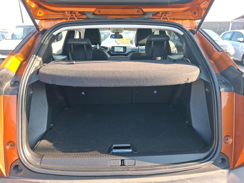 Peugeot 2008 BlueHDi 130 S&S EAT8 Allure Business 2021