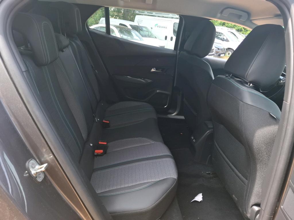 Peugeot 2008 PureTech 130 S&S EAT8 Allure Pack 2022