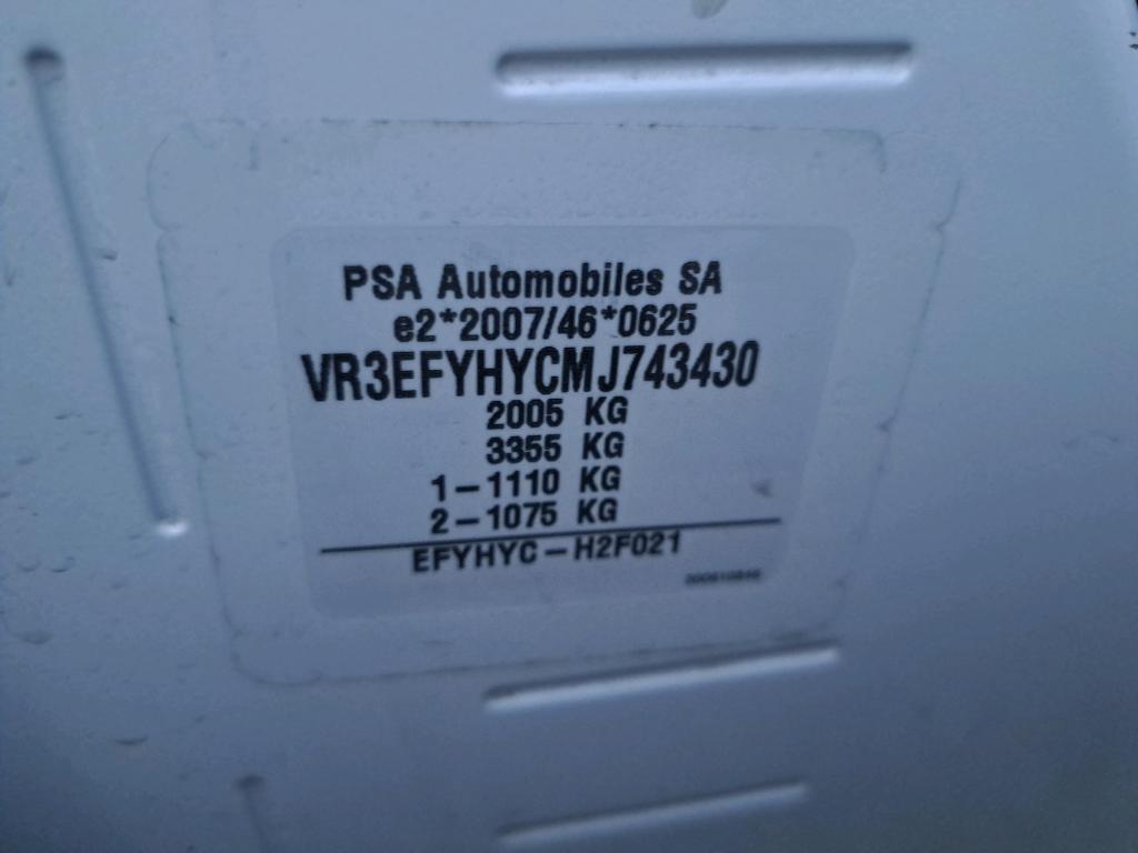 Peugeot PARTNER FOURGON STANDARD 650 KG BLUEHDI 100 S&S BVM5 ASPHALT 2021