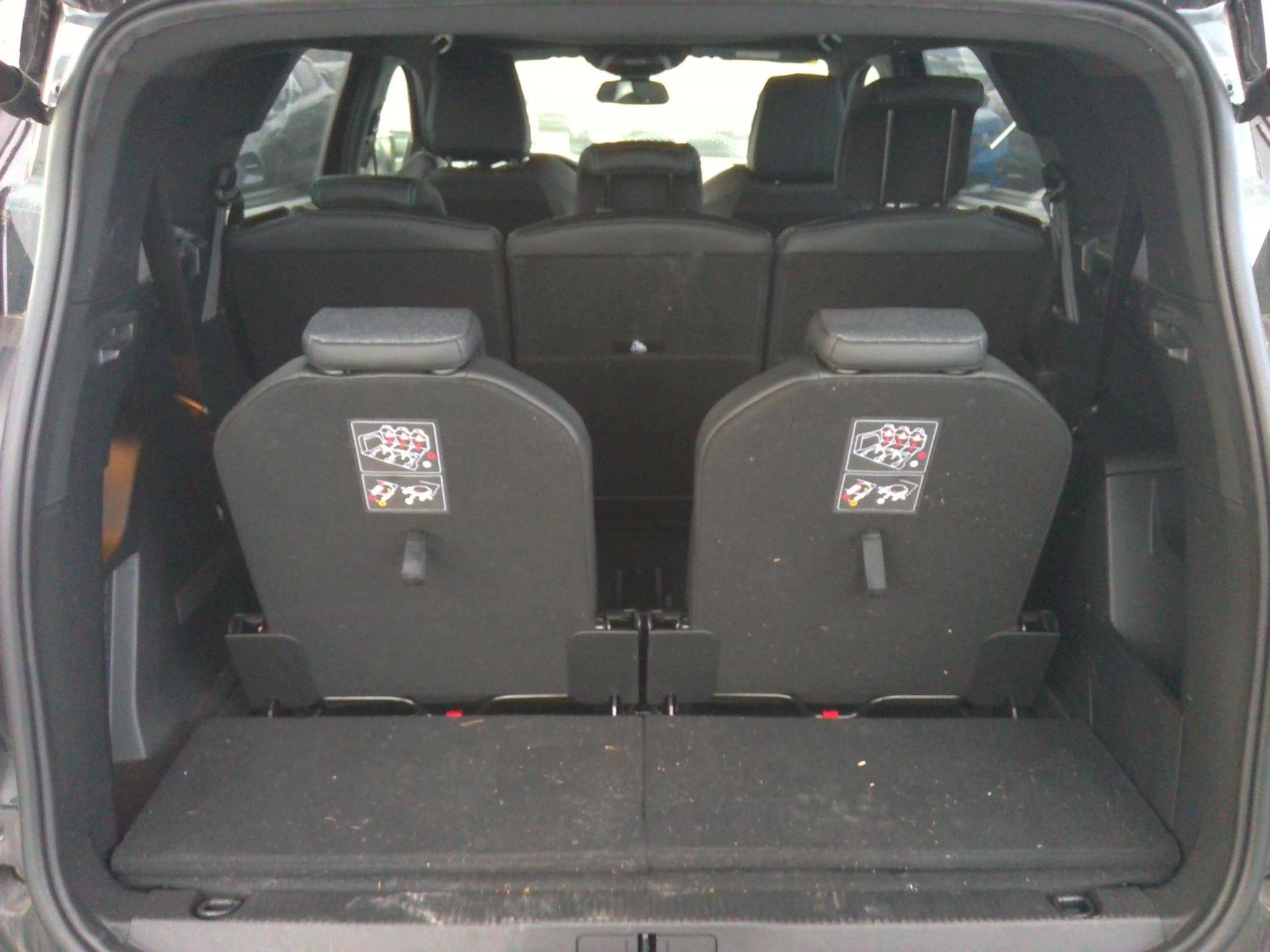 Peugeot 5008 Hybrid 136 e-DCS6 Allure Pack 2024