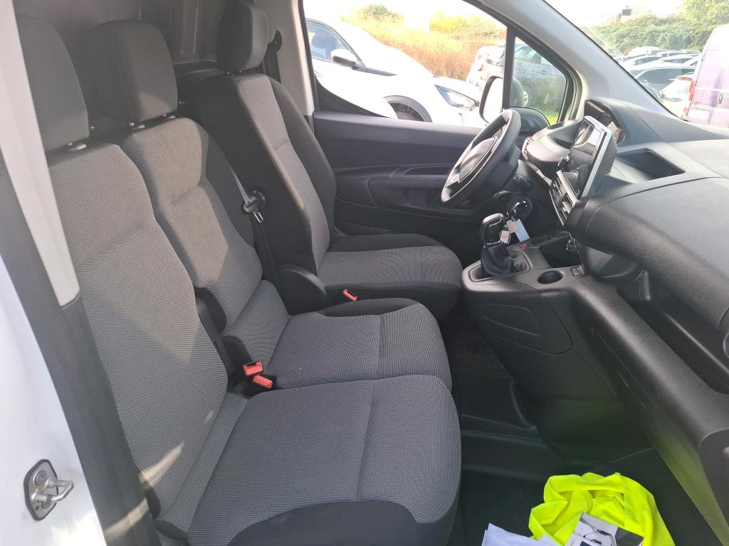 Peugeot PARTNER FOURGON STANDARD 1000 KG BLUEHDI 100 BVM5 PREMIUM 2020