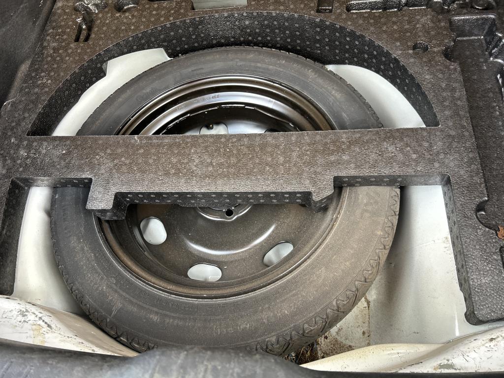 Citroen C4 CACTUS SOCIETE BLUEHDI 100 S&S BVM6 FEEL NAV 2019