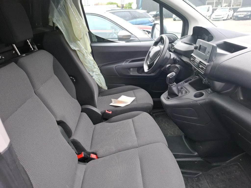Peugeot PARTNER FOURGON STANDARD 650 KG BLUEHDI 75 BVM5 PREMIUM 2019