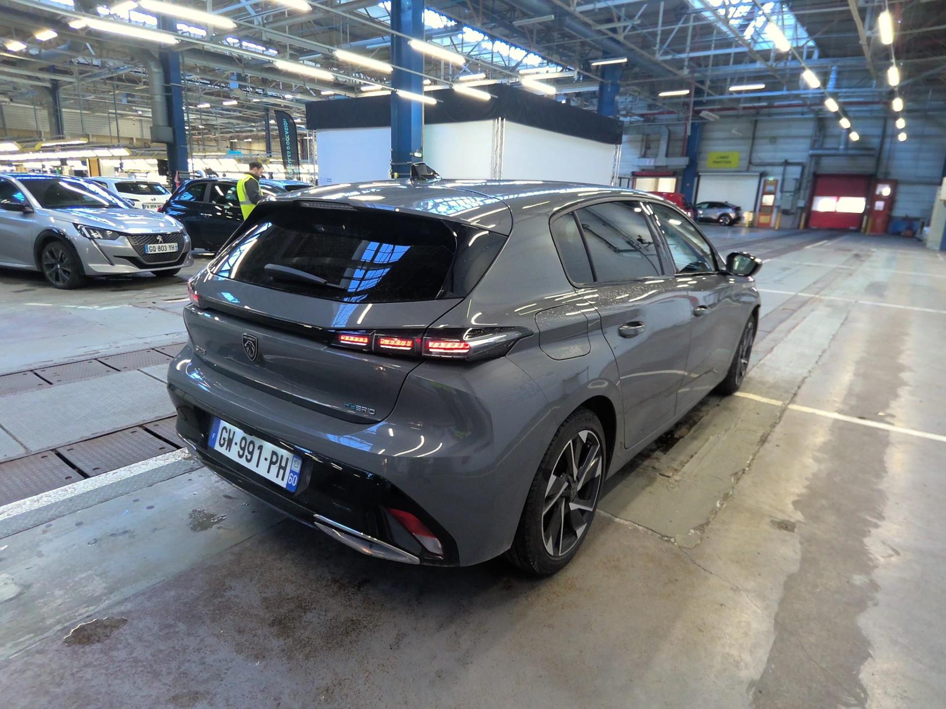 Peugeot 308 PHEV 180 e-EAT8 Allure 2024
