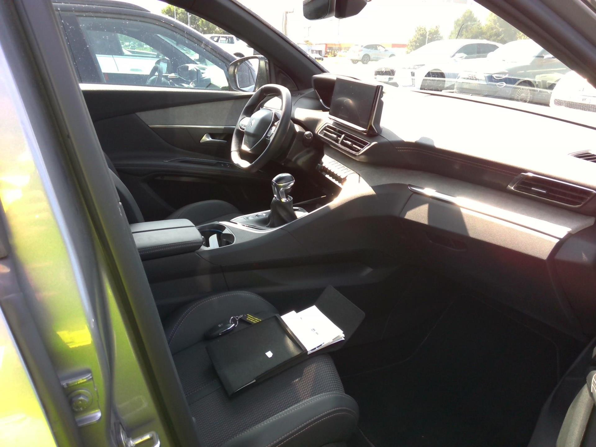 Peugeot 3008 PureTech 130ch S&S BVM6 GT 2023