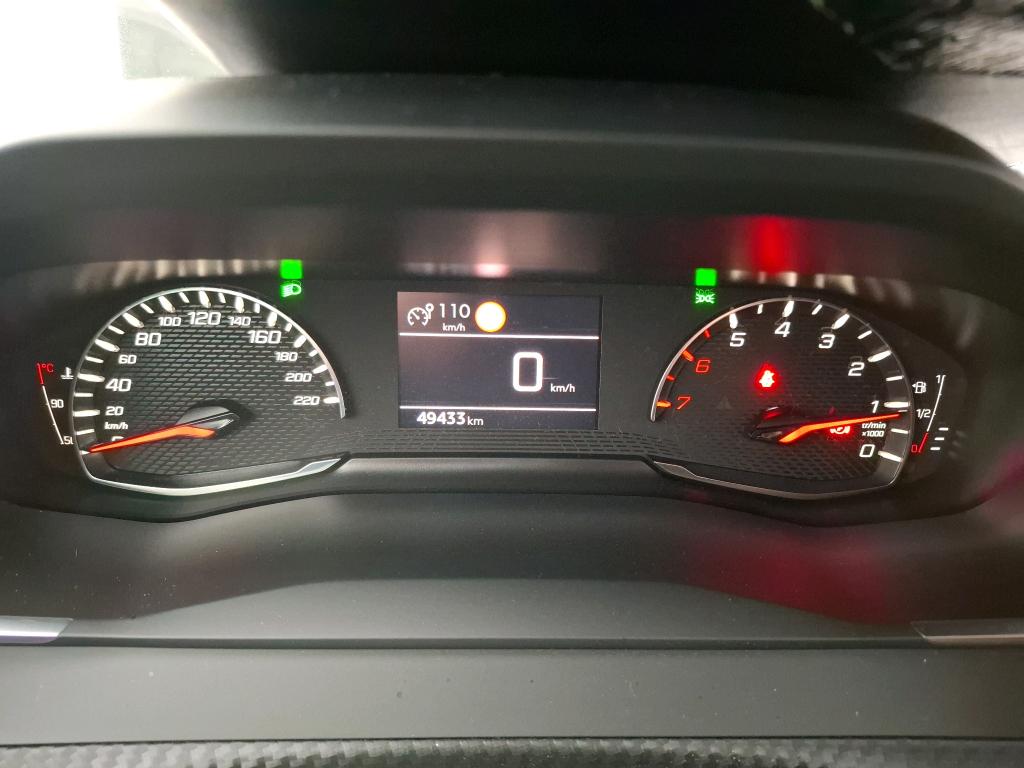 Peugeot 2008 BlueHDi 110 S&S BVM6 Active Business 2021