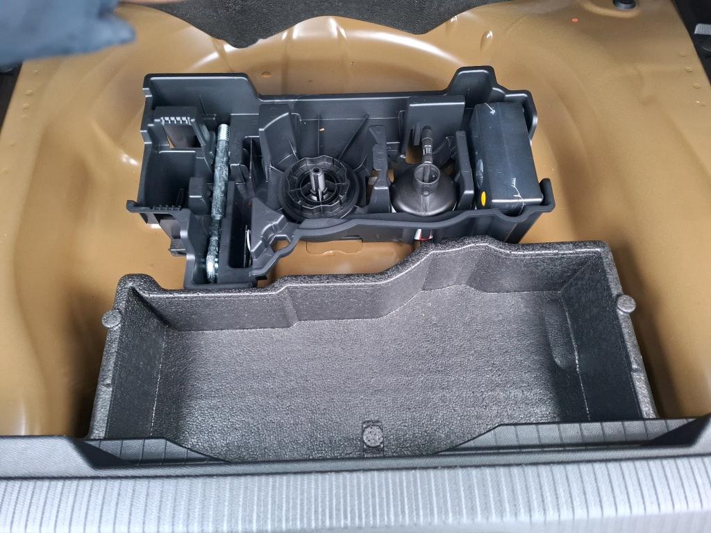 Peugeot 2008 PureTech 100 S&S BVM6 Allure 2023