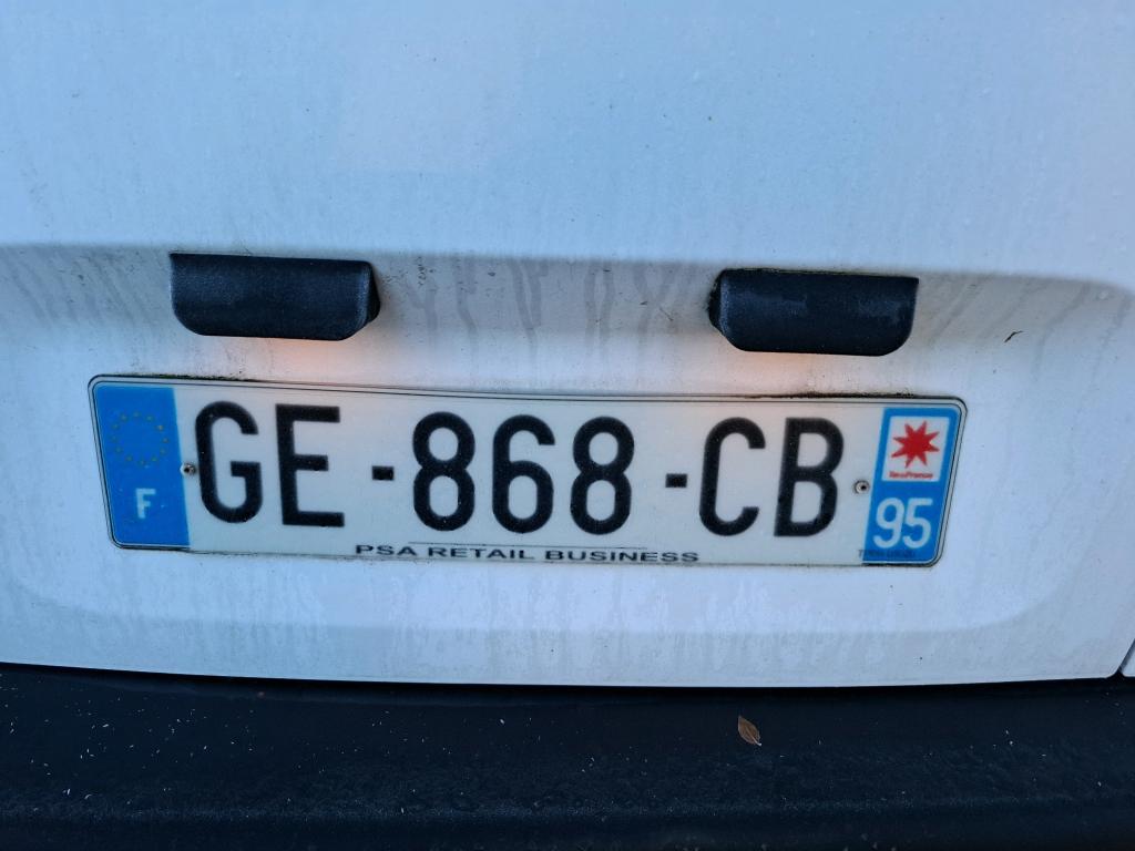 Peugeot PARTNER FOURGON STANDARD 650 KG BLUEHDI 100 S&S BVM6 ASPHALT 2022