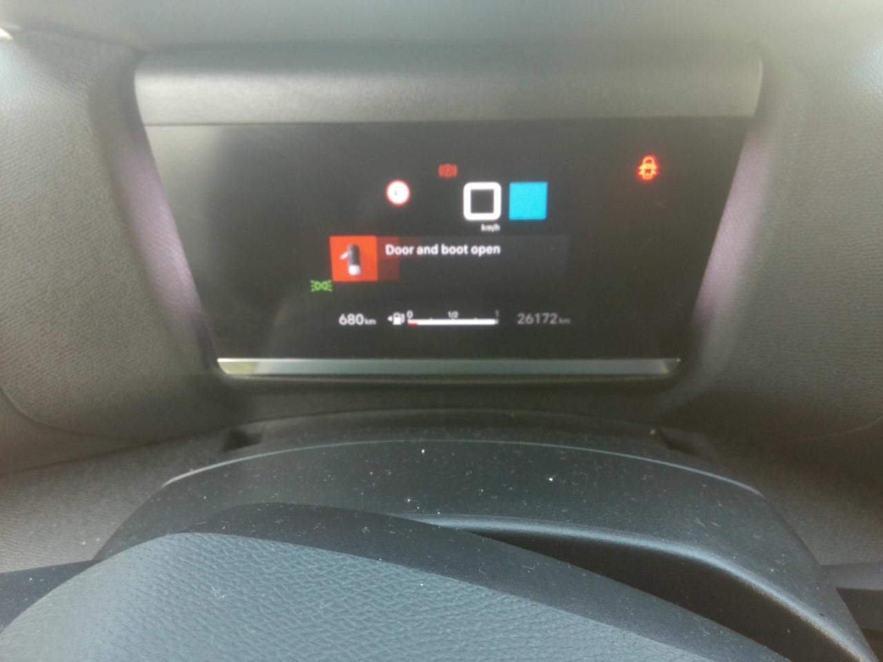 Foto Citroën C4 X 5