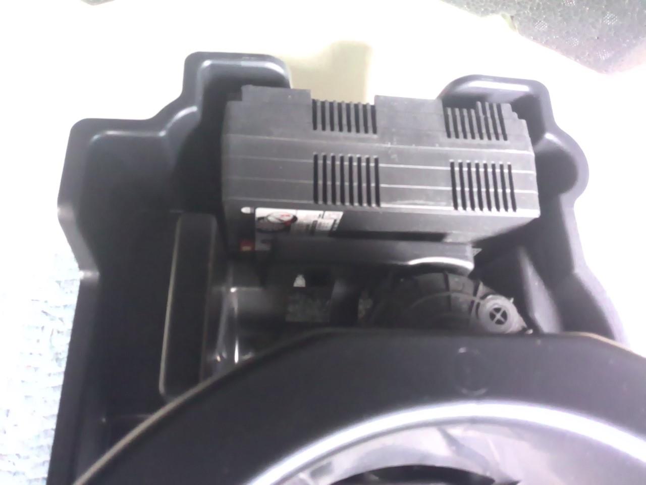 Foto Jeep AVENGER 10