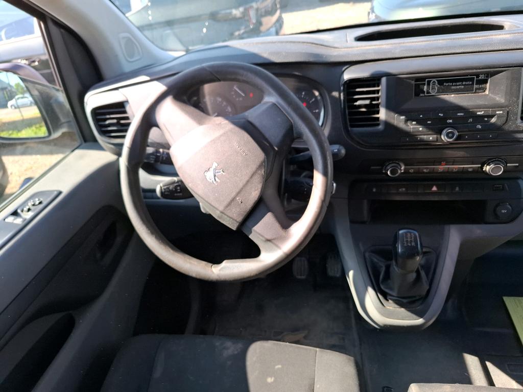 Peugeot EXPERT FGN TOLE STANDARD BLUEHDI 95 BVM5 PREMIUM 2017