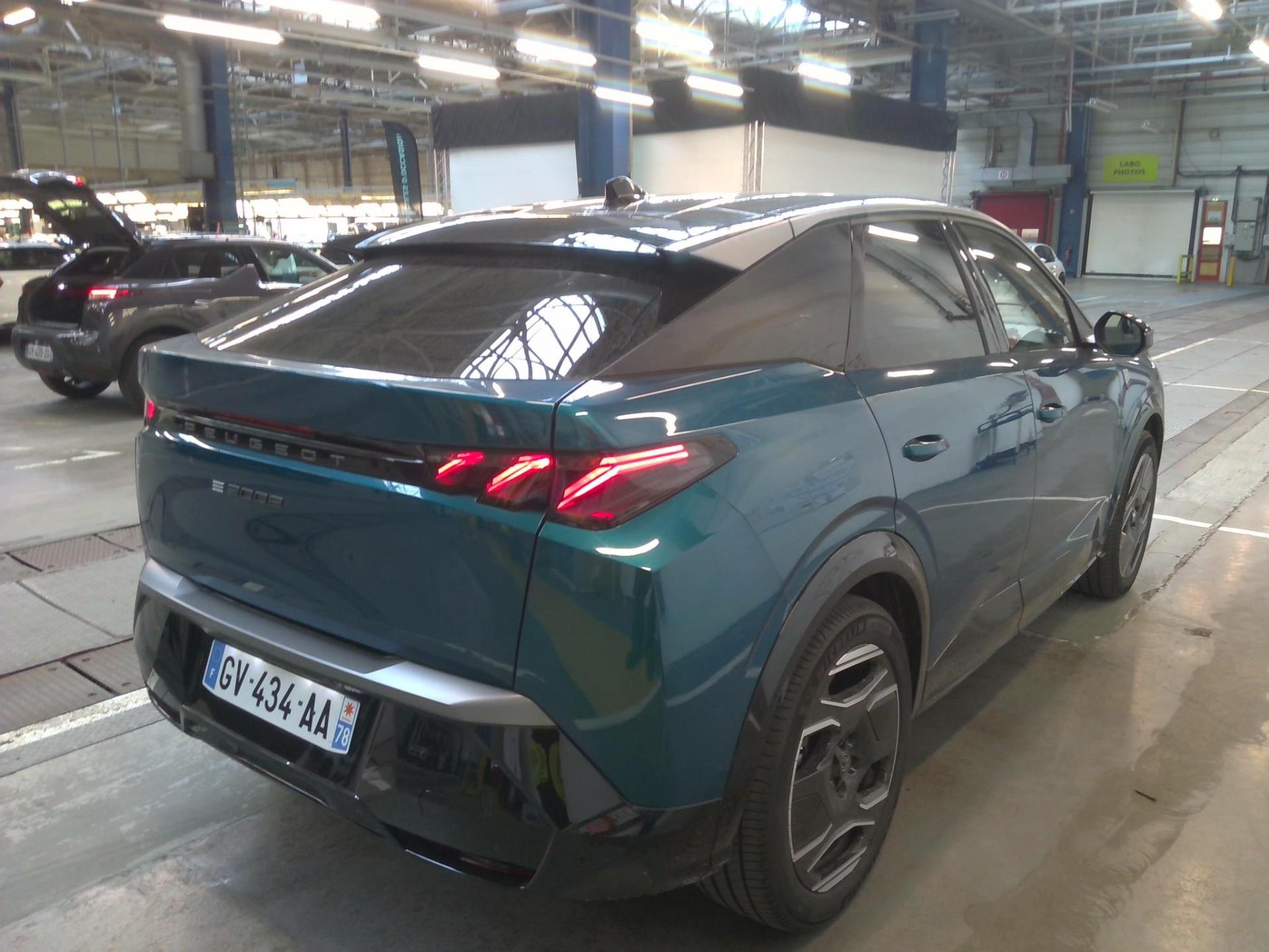 Peugeot 3008 Electrique 73 kWh 210 ch GT 2024