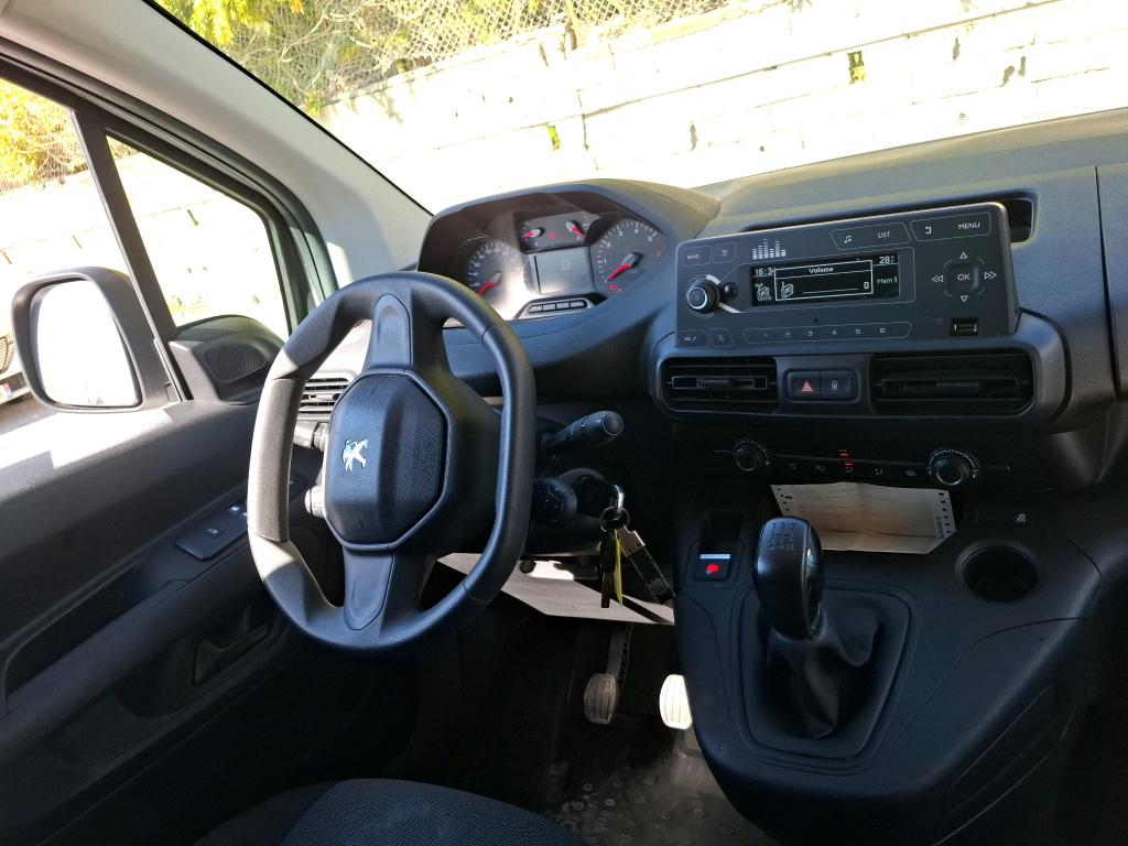 Peugeot PARTNER FOURGON STANDARD 650 KG BLUEHDI 100 S&S BVM5 PREMIUM 2021