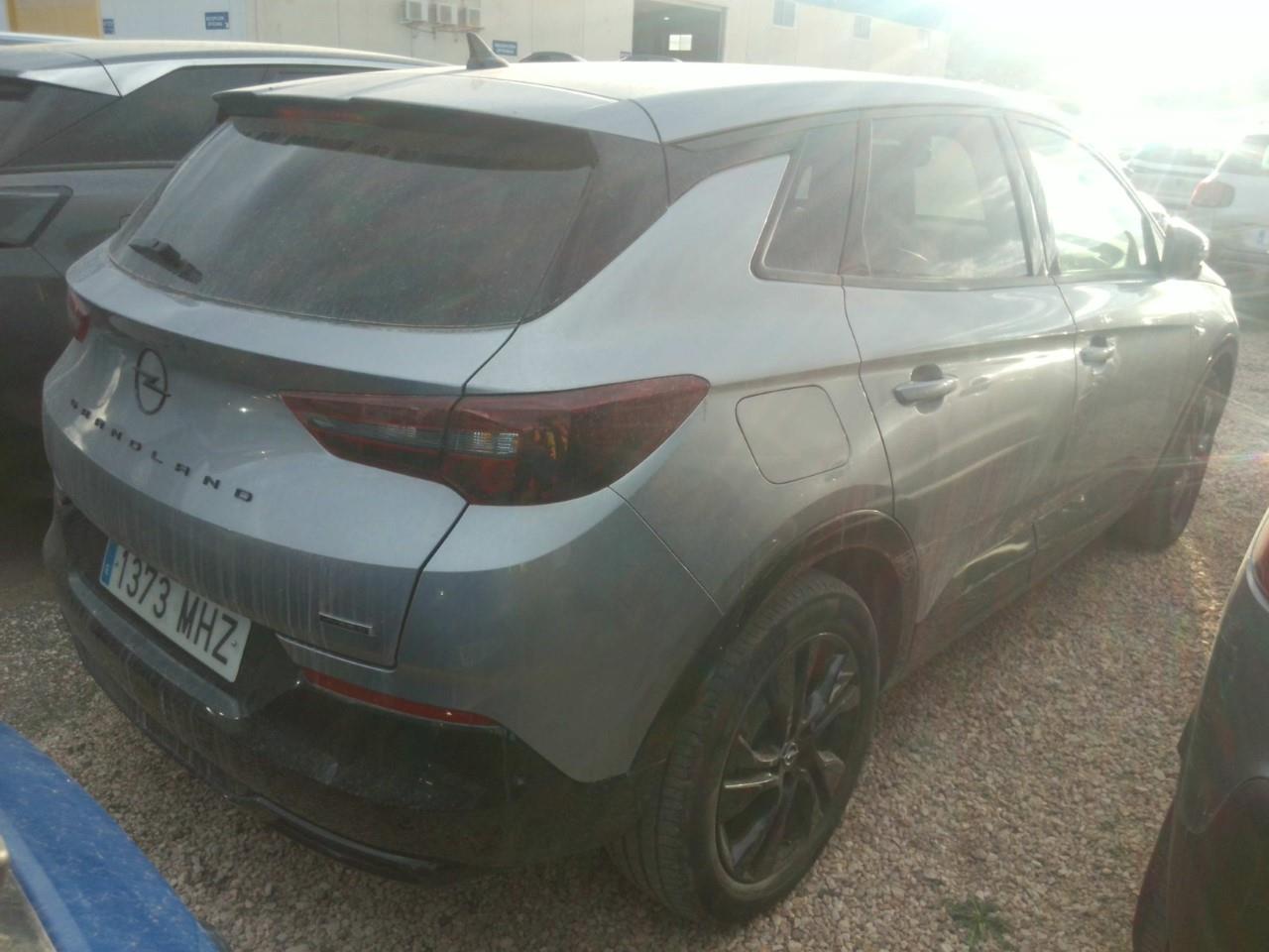 Foto Opel Grandland PHEV 4