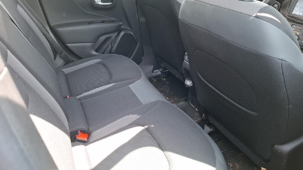 Foto Jeep Renegade 15