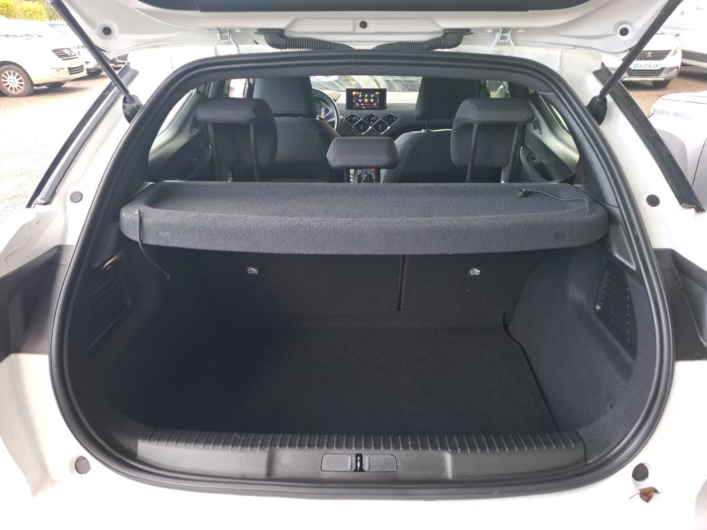 DS DS3 Crossback BlueHDi 110 BVM6 Montmartre 2021