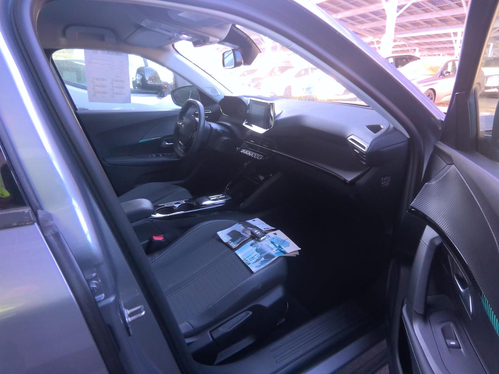 Peugeot 2008 Electrique 136 ch Allure 2022