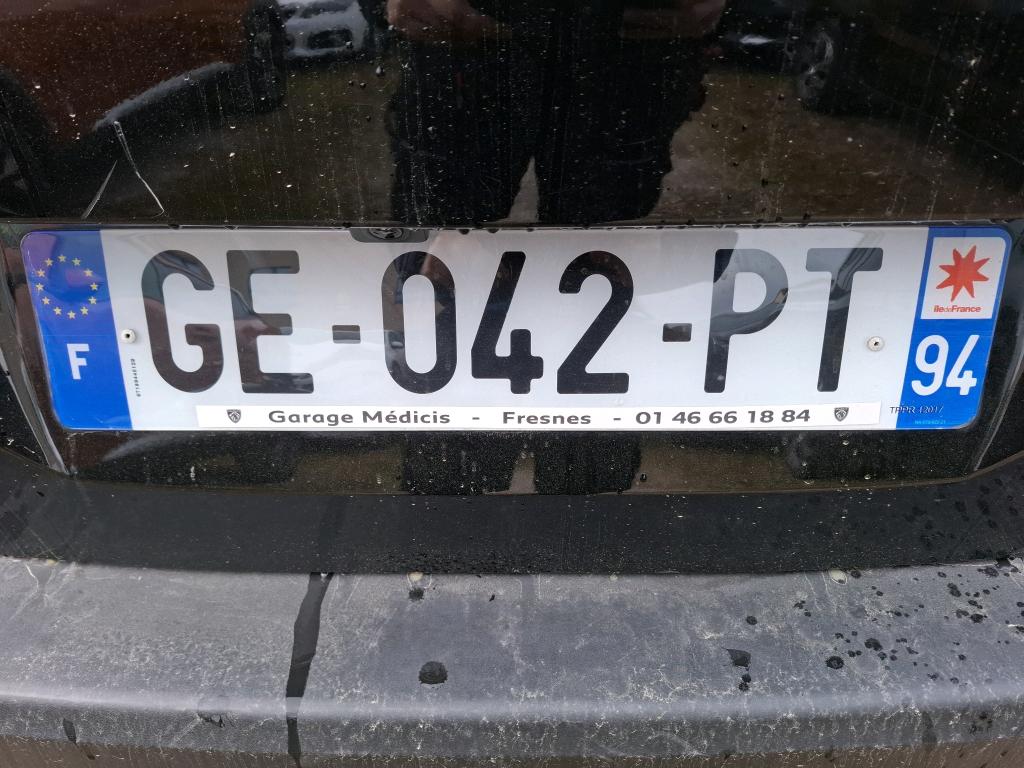 Peugeot 5008 BlueHDi 130ch S&S EAT8 Active Pack 2022