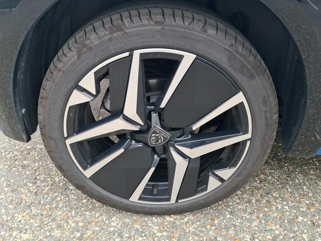 Peugeot 208 Hybrid 110 e-DCS6 GT 2025